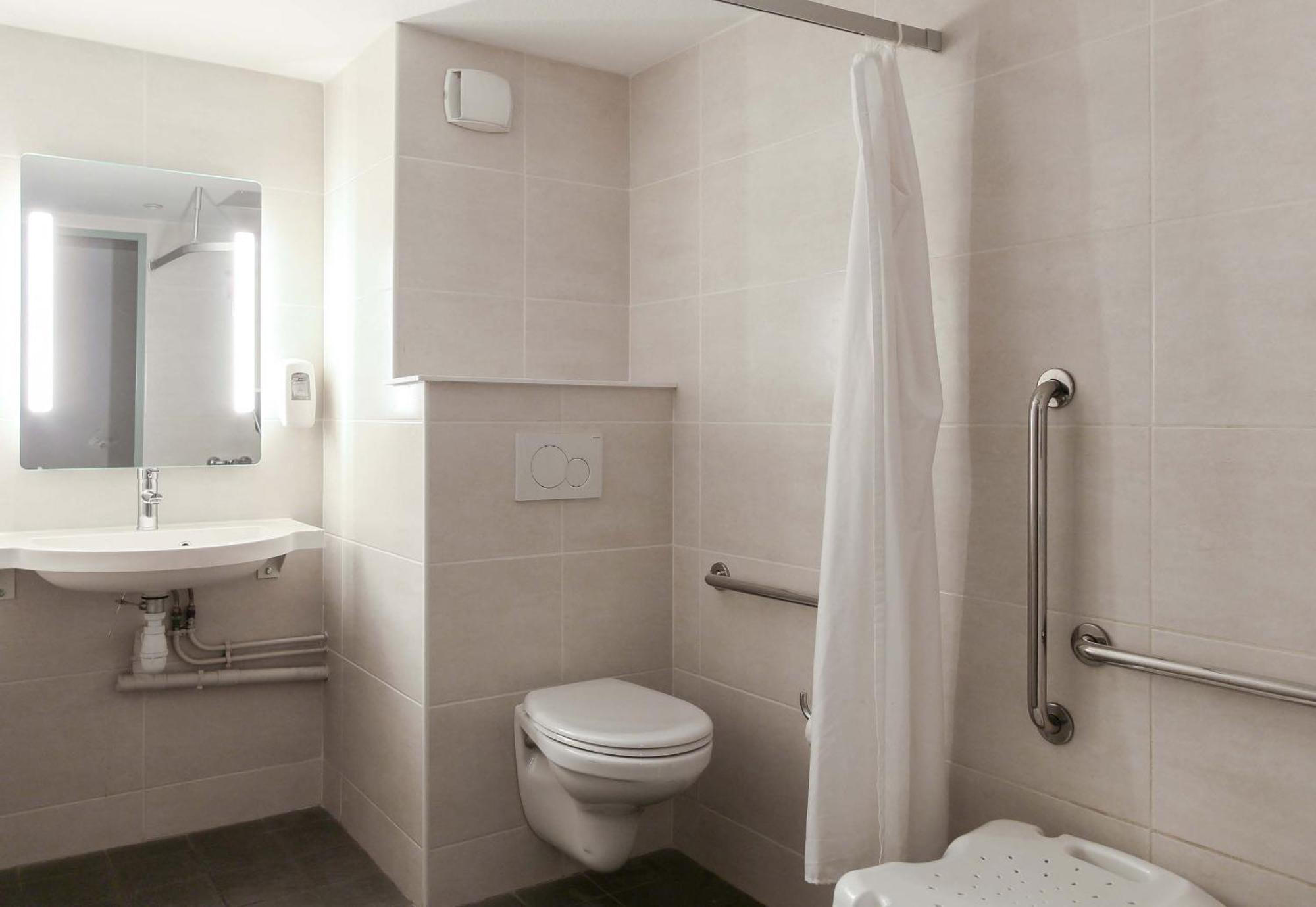 B&B Hotel Marseille La Valentine St Menet Экстерьер фото