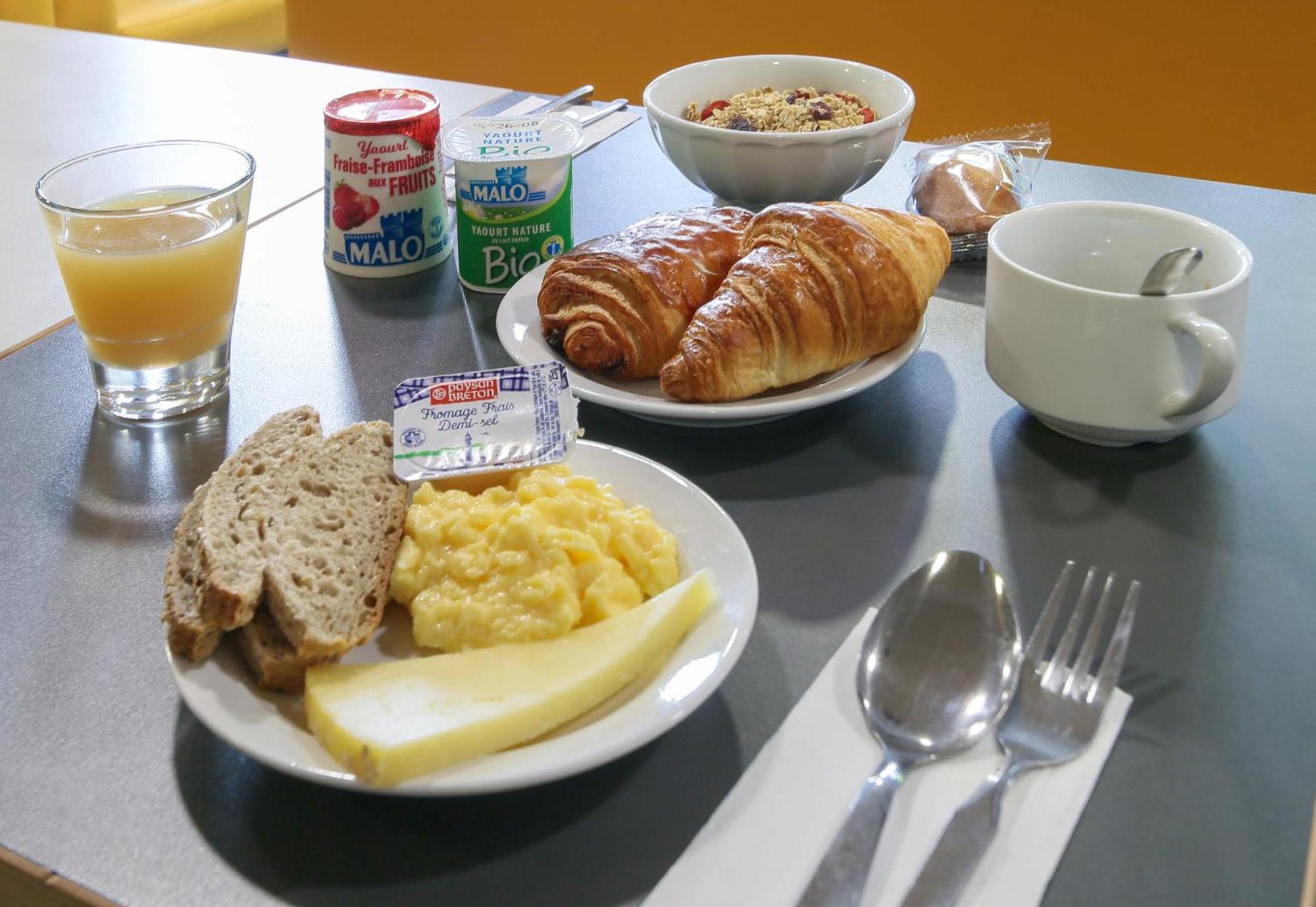B&B Hotel Marseille La Valentine St Menet Экстерьер фото