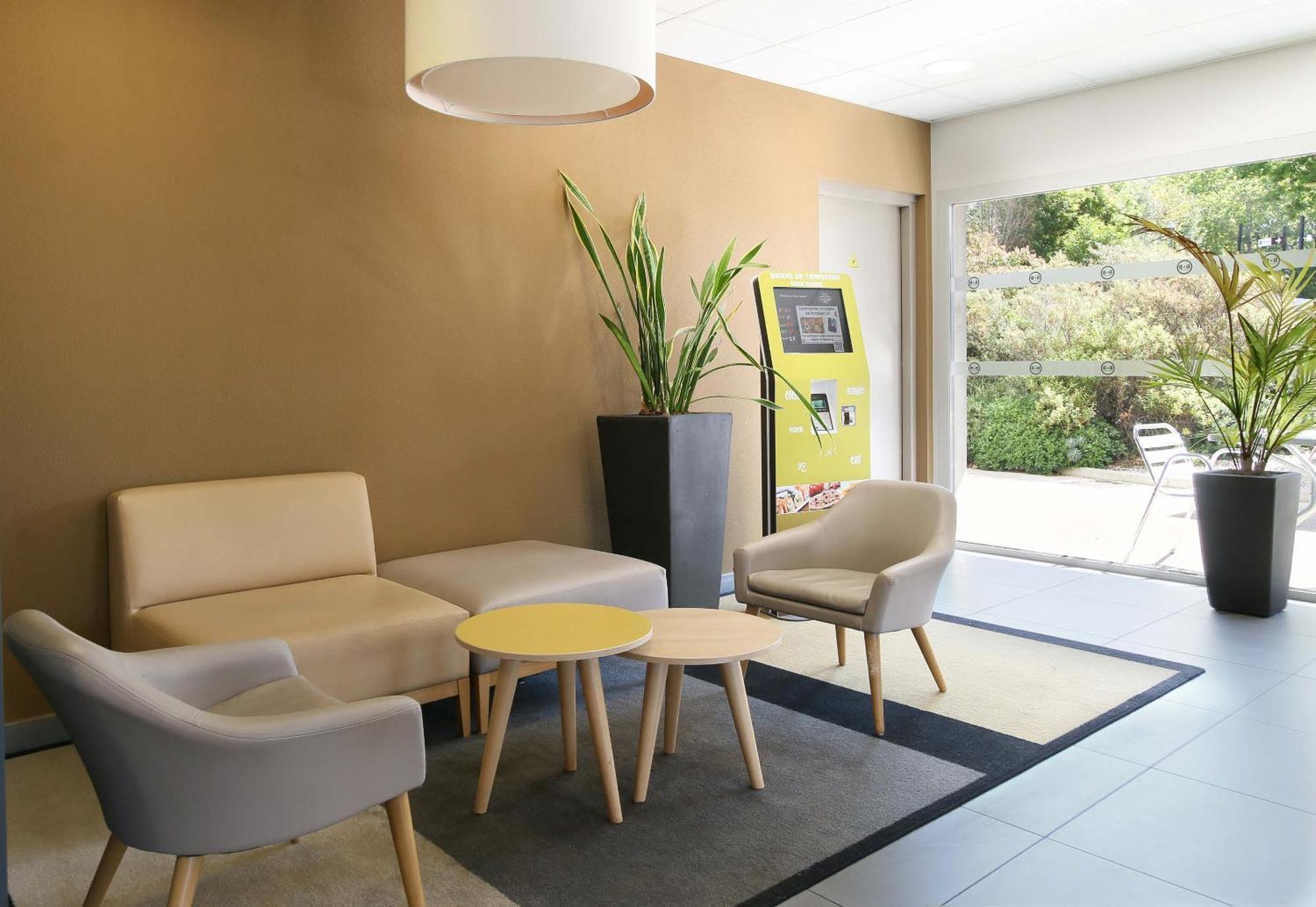 B&B Hotel Marseille La Valentine St Menet Экстерьер фото